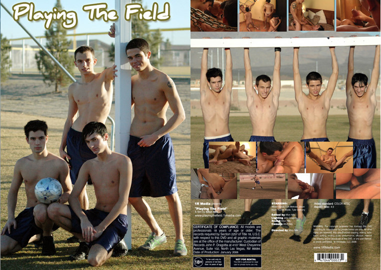 Playing The Field / Игры на поле (Afton Nills / 1R Media / Xtreme Productions) [2006 г., Blowjob, 69, Anal Sex, Bareback, Rimming, Sling, Threesome/Orgy, Solo, Masturbation, Kissing, Cumshots, Young Men, DVDRip]